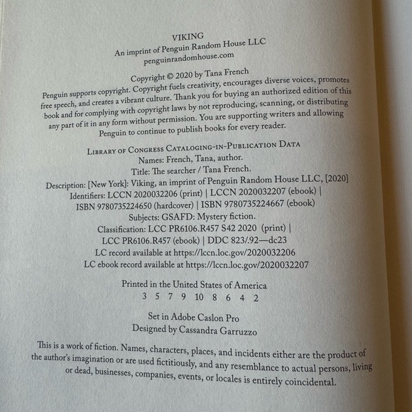 The Searcher by Tana French - Hardcover Book - EUC - Picture 10 of 11